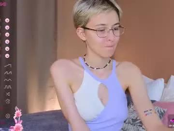 Private sharli_rose on Chaturbate