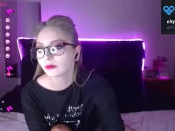 Freechat shysweetrish on Chaturbate