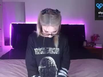 Freechat shysweetrish on Chaturbate