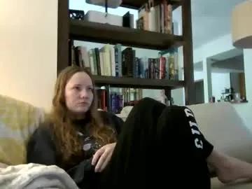 Freechat skywinters on Chaturbate