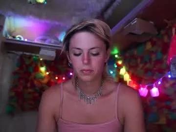 sophie_lovely on Chaturbate