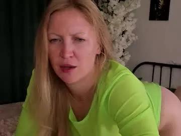 Freechat sugamomy on Chaturbate