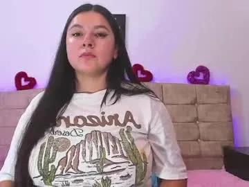 Freechat summer_girls01 on Chaturbate