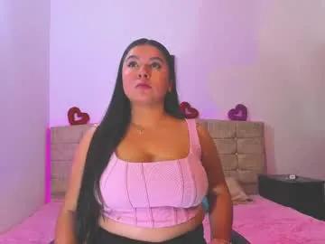 Freechat summer_girls01 on Chaturbate