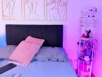 Freechat summer_holiday on Chaturbate