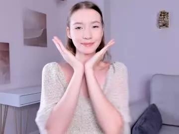 sunnmoonn on Chaturbate