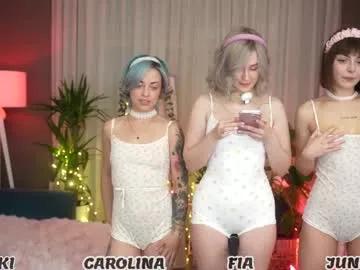 Freechat sunnyfia on Chaturbate