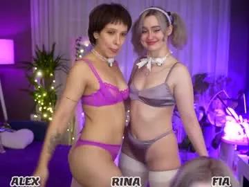 Freechat sunnyfia on Chaturbate
