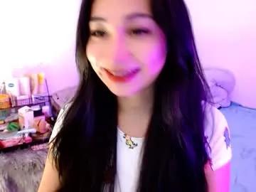 sweetlilly_18 on Chaturbate 