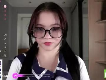 Freechat sweetyoops on Chaturbate