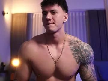 Group thomas_falcon1 on Chaturbate