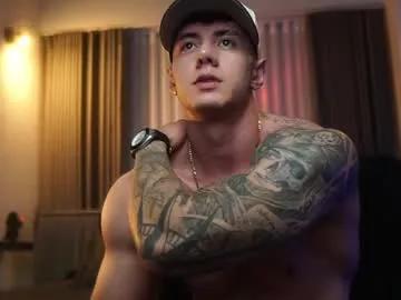 Group thomas_falcon1 on Chaturbate