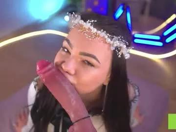 Freechat thunder_suck on Chaturbate