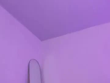 Freechat tinymoon_ on Chaturbate