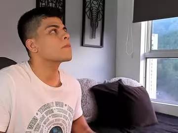 tyler_muscle on Chaturbate