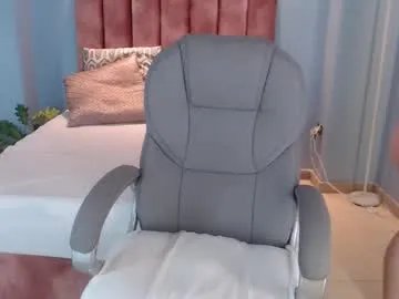 Freechat violetta_rainbow on Chaturbate