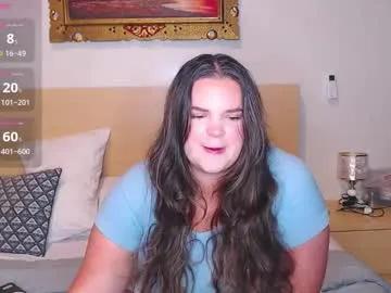 wow_its_kaitlyn — IN A HOTEL!! boobs out at goal :O #aussie #curvy #bigboobs #bigass #mistress [1075 tokens remaining]