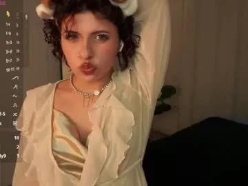 yess_kiki — CB handsome , I'm Alissa y I don't want to be lonely and silent <3 Goal: lose my bra do a handbra ||Dont be boring #teen here and #redhair #cute #bigass #18 [174 tokens remaining]