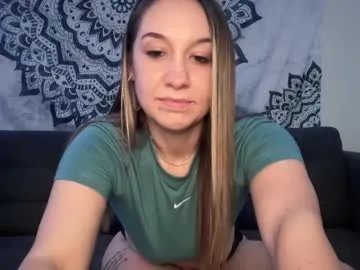 Away yurdreams_22 on Chaturbate