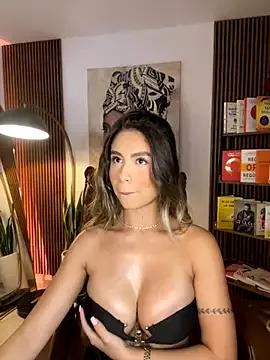 Freechat _laura_02 on StripChat