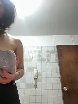 Freechat _Niah_ on StripChat