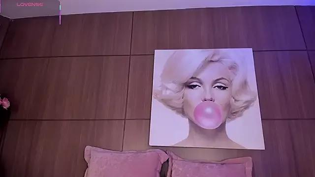 Freechat AgattaDuque on StripChat