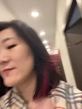 AikoYamada — Wear High Heels