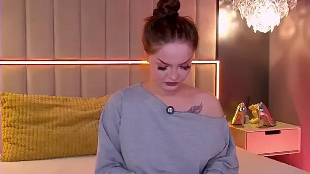 Freechat AlexaBright on StripChat