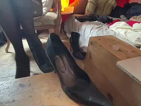 Private alexheels_boots on StripChat