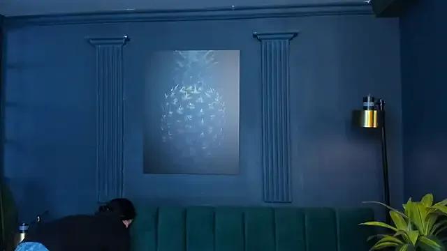 Freechat aliceandsia on StripChat