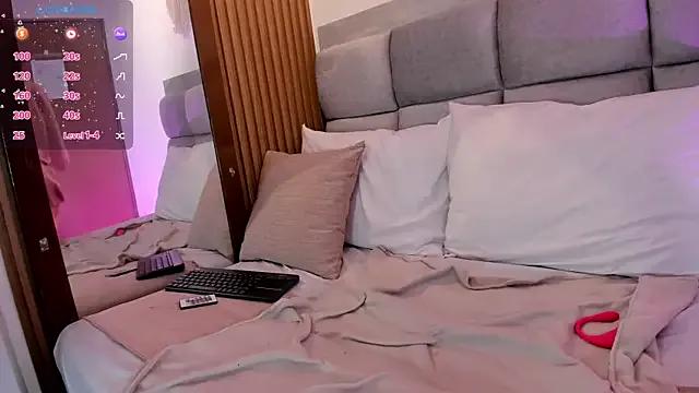 Freechat Aliina__Sauvage on StripChat