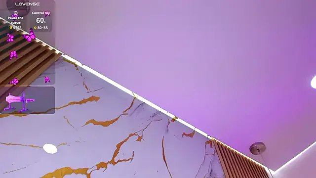 Freechat alissaowens_ on StripChat