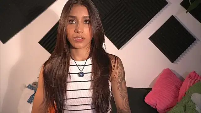 Group Ambeer_Rousess on StripChat