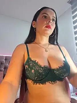 Freechat Anal_Luucia on StripChat