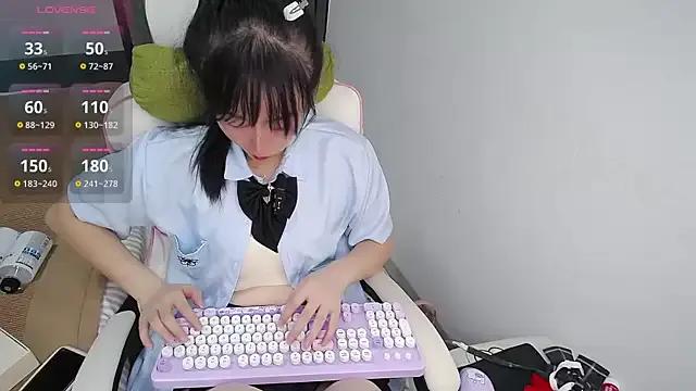 Angela-AMY on StripChat