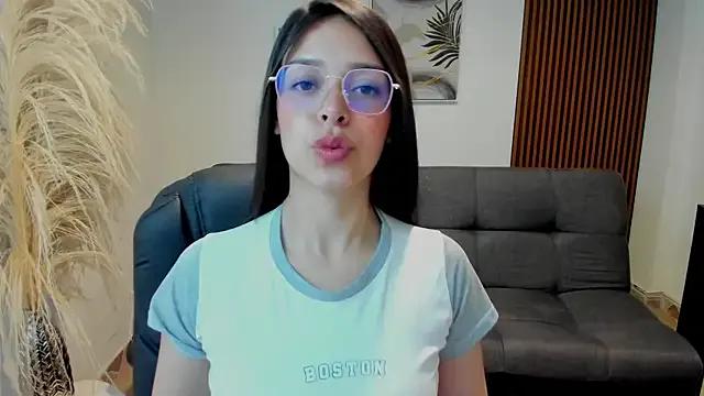 Freechat angeline_davies on StripChat