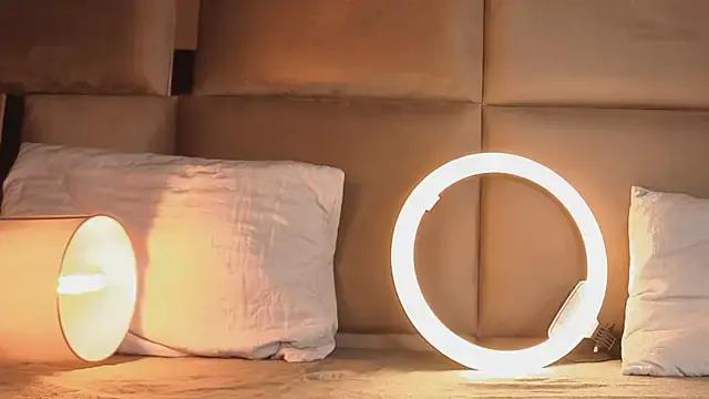 Freechat angelinepossy on StripChat