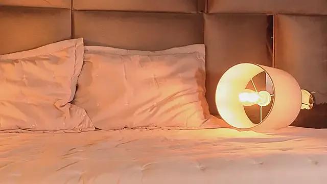 StripChat angelinepossy is Freechat angelinepossy — 4 fingers in my pussy