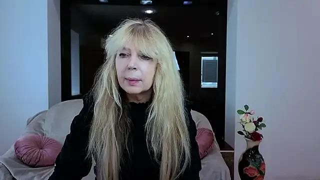 Freechat Anna_Diax on StripChat