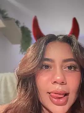 Freechat Aryrosee on StripChat