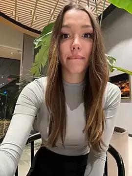 StripChat barbiehumpxxx is Freechat barbiehumpxxx — Tits out and do some squats