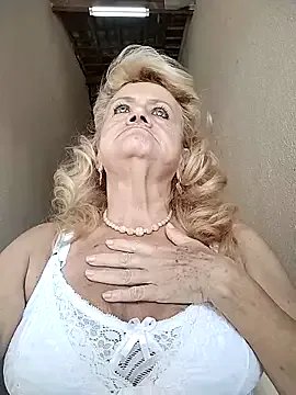 Freechat Belladama61 on StripChat