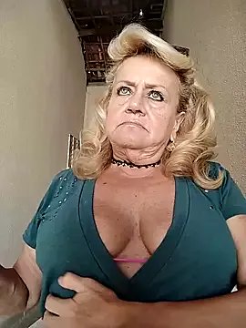 Freechat Belladama61 on StripChat