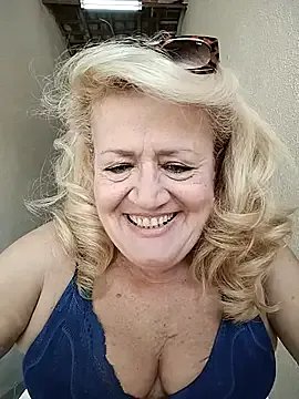 Freechat Belladama61 on StripChat