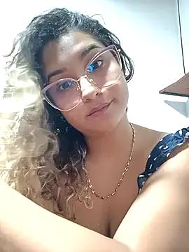 Freechat BrendaGirs on StripChat