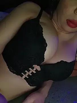 BunnyFoxy777 on StripChat