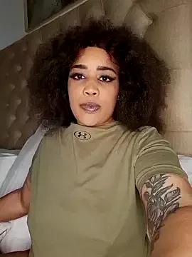 Freechat CAMMII__ on StripChat