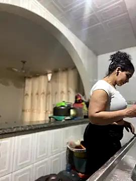 Freechat Carola-Ross on StripChat