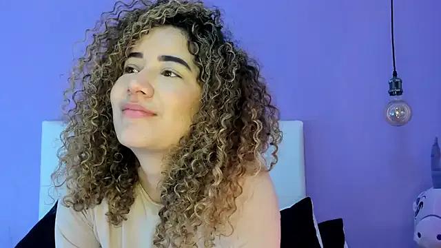 Private Charlotte11-11 on StripChat