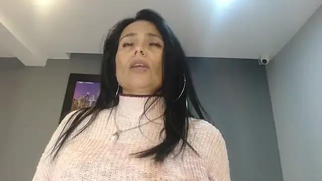 Private CharlotteCottin on StripChat